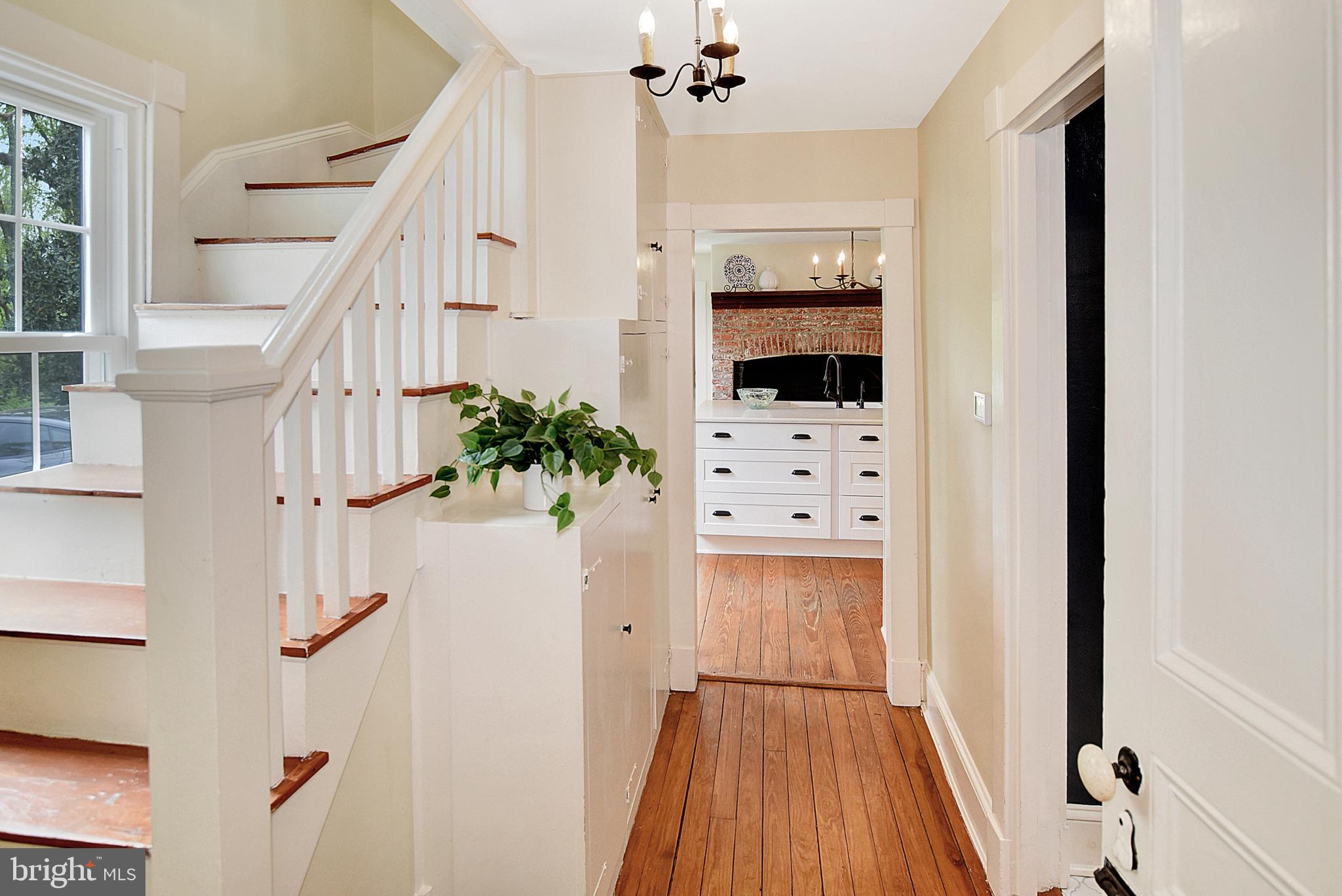 4566 Solomons Island Rd