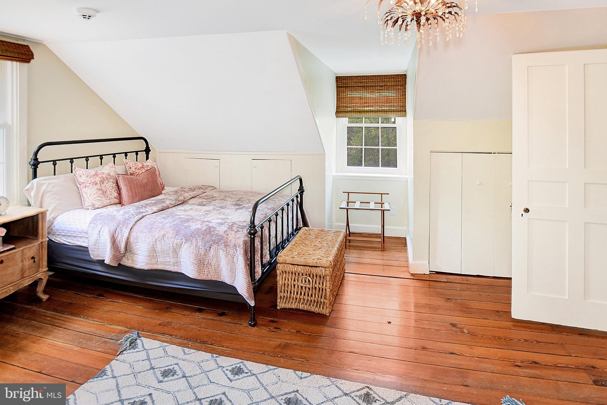 4566 Solomons Island Rd