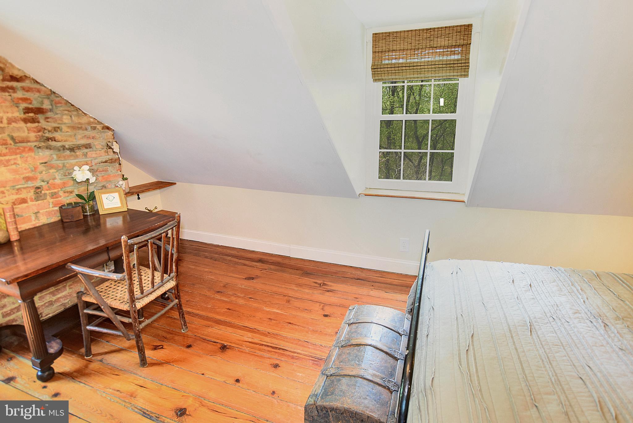 4566 Solomons Island Rd