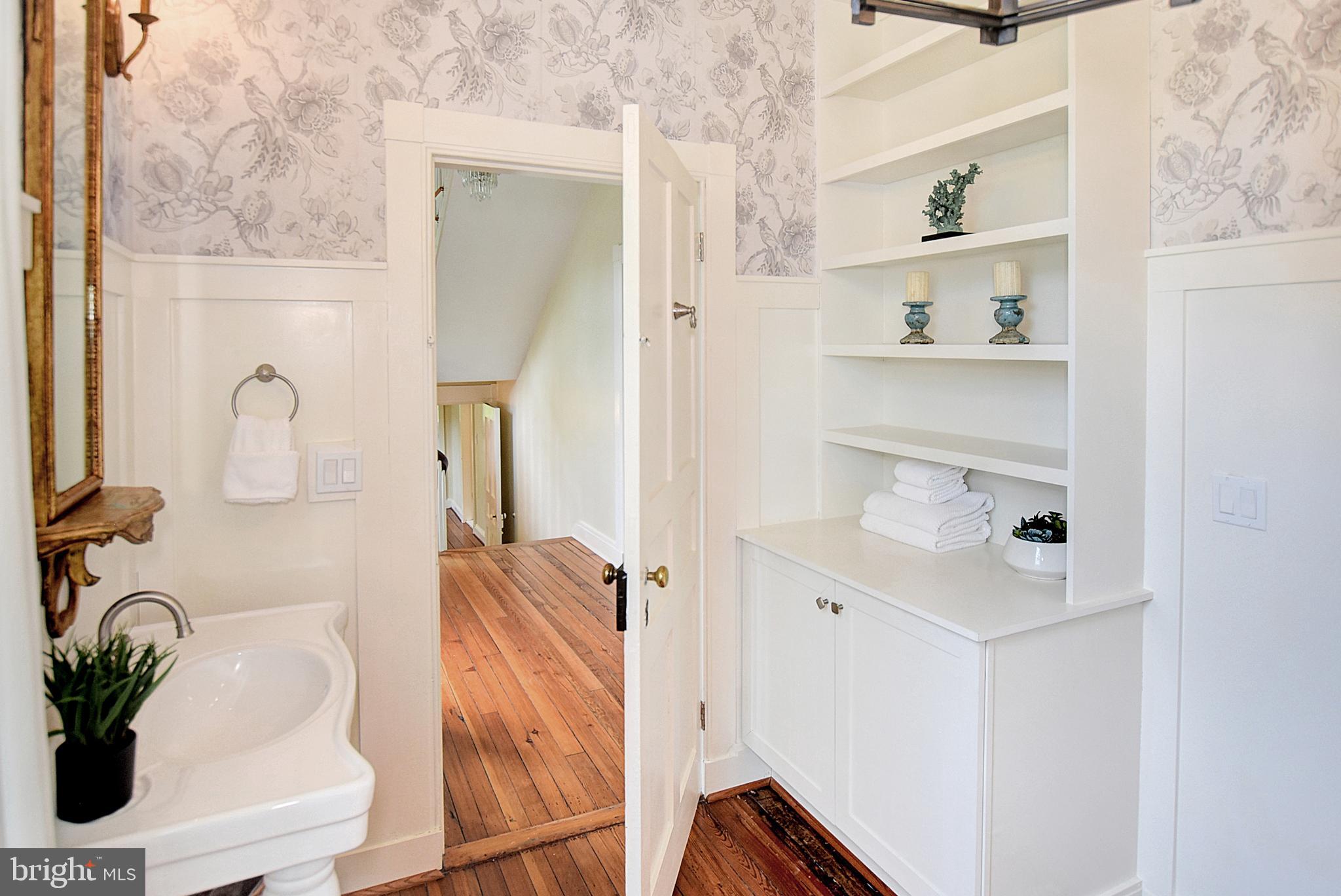 4566 Solomons Island Rd