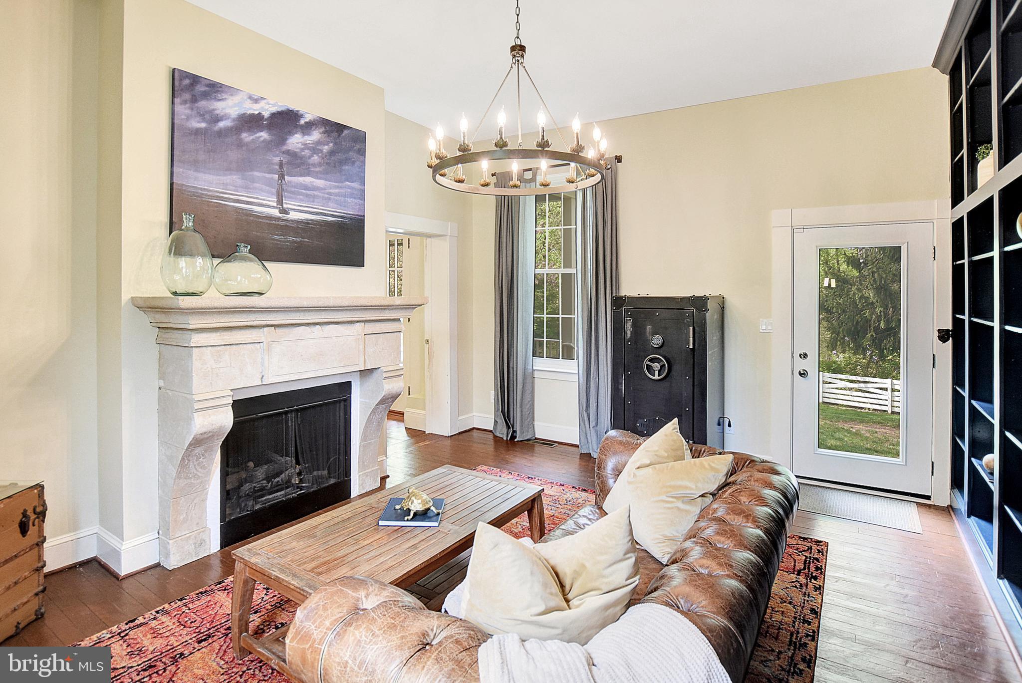 4566 Solomons Island Rd