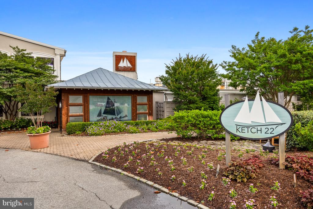 750 Bay Front Ave