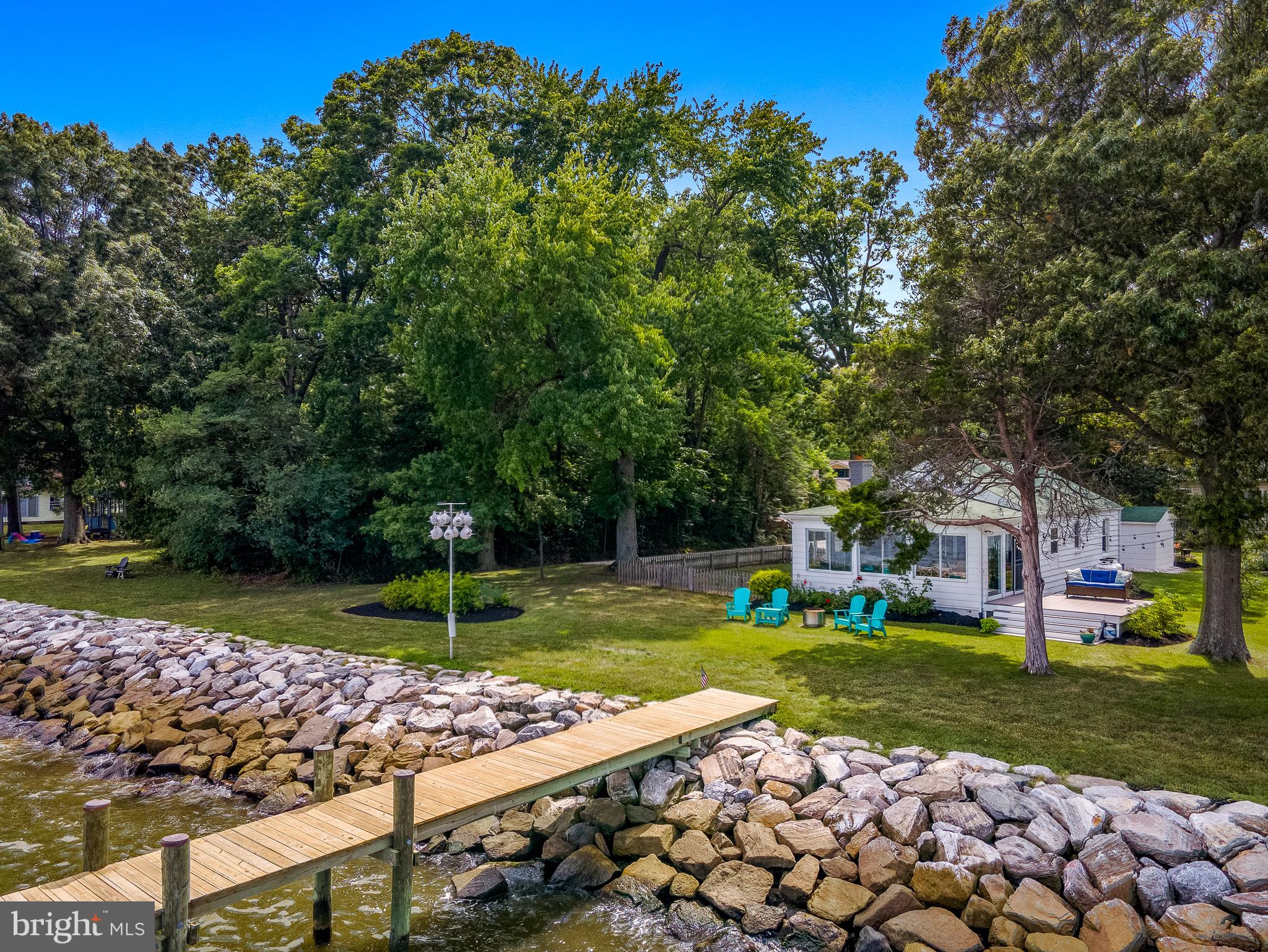 836 Bay Front Ave