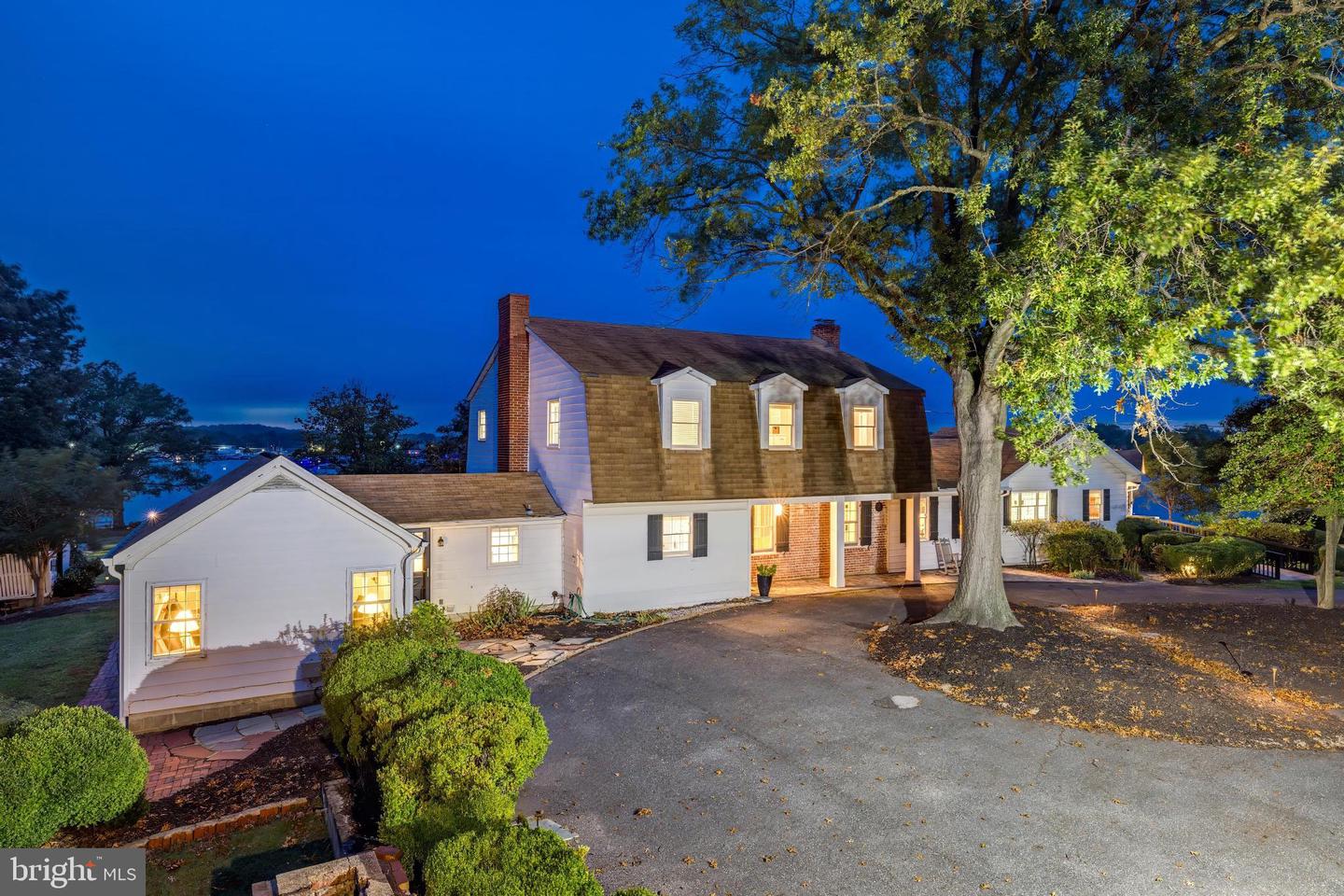 1201 Dixona Dr