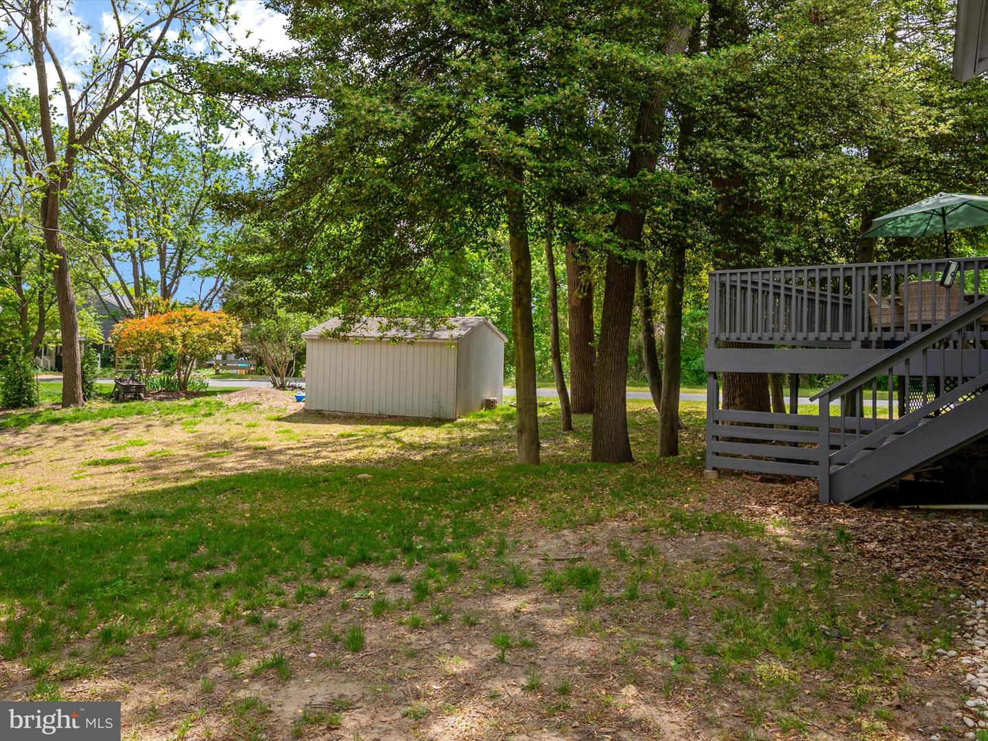 1011 Landon Ln