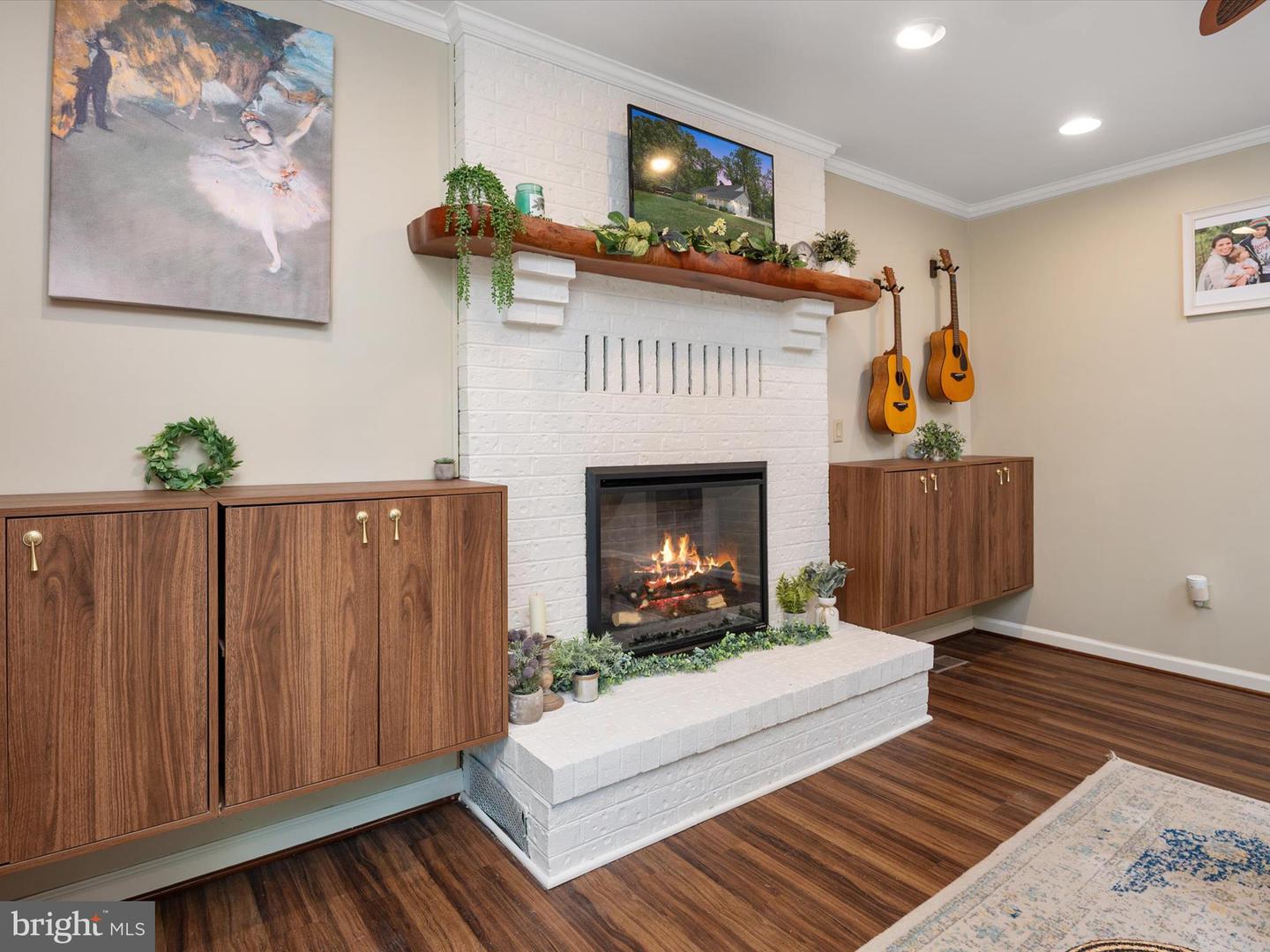 1011 Landon Ln