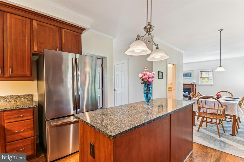 1108 Hull Dr