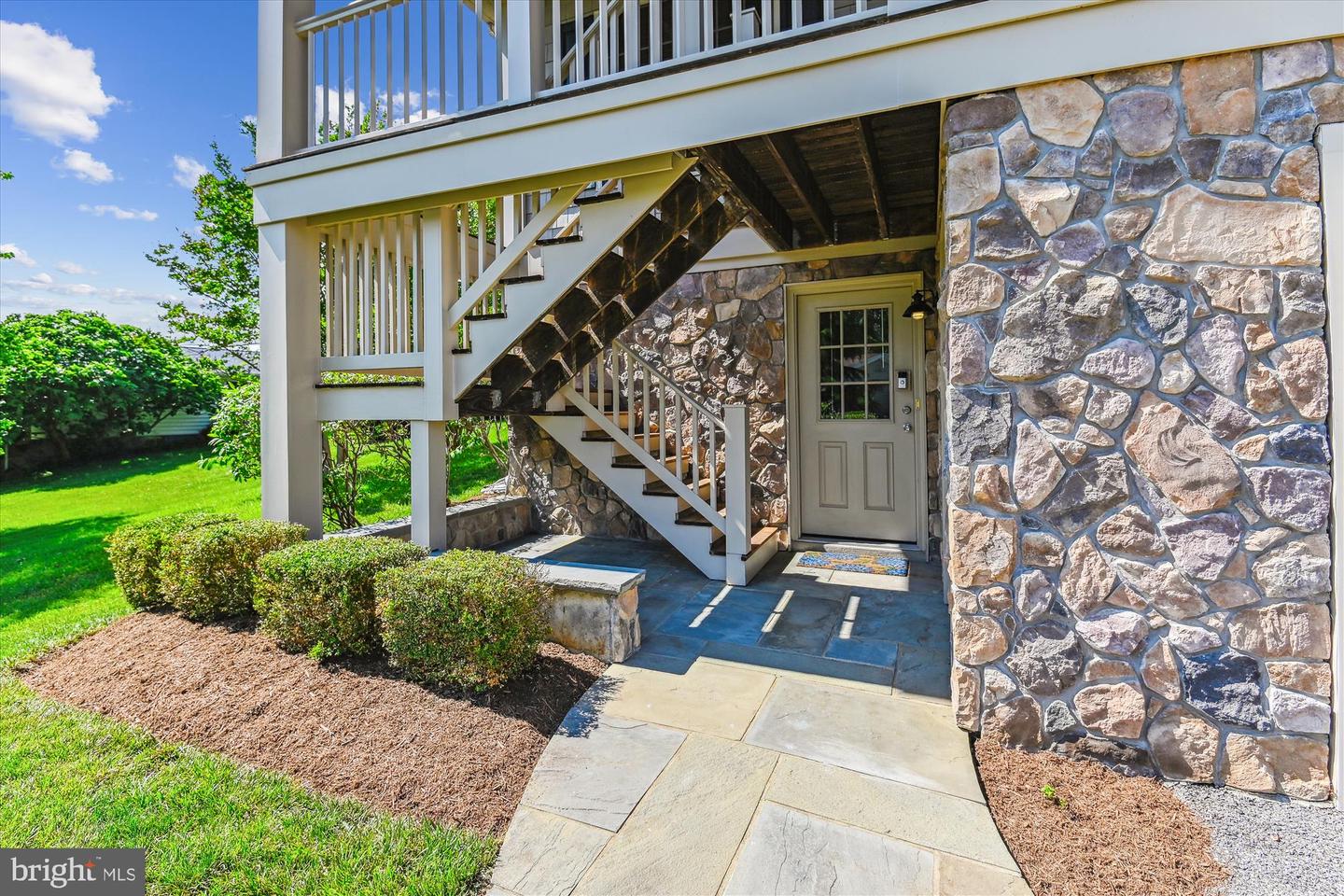 1108 Hull Dr
