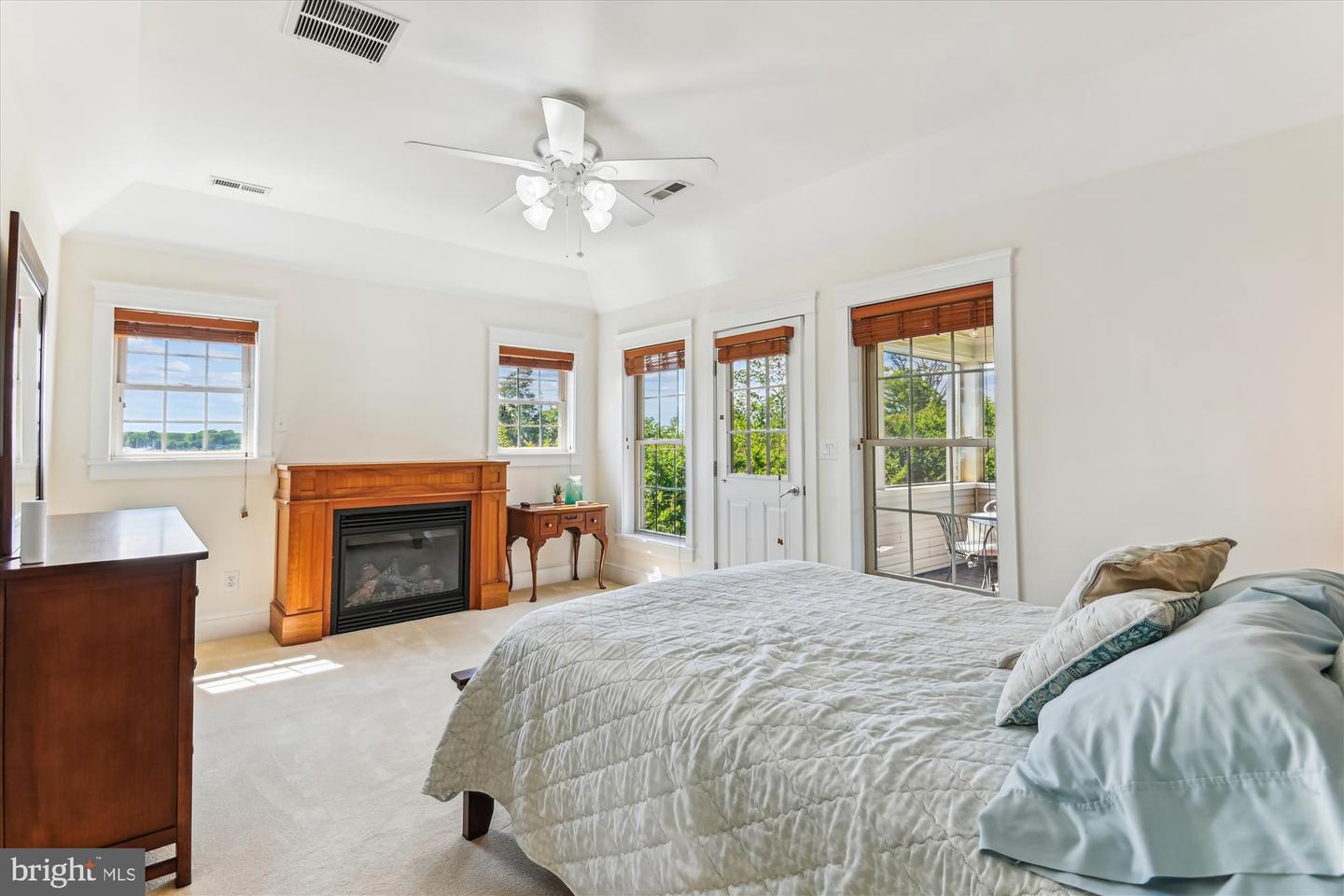 1108 Hull Dr