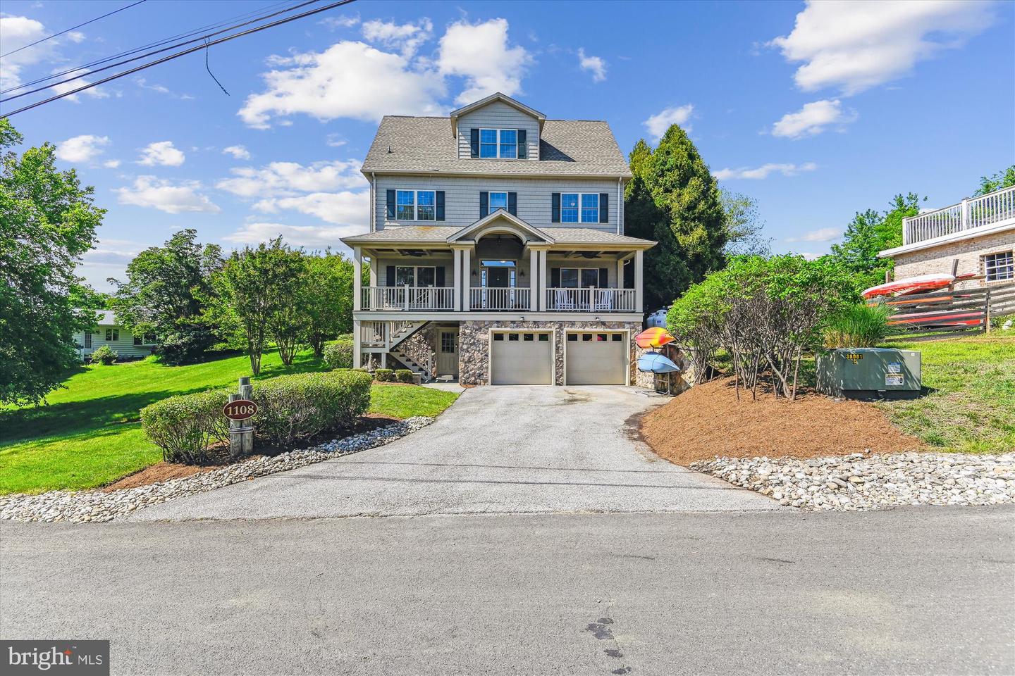 1108 Hull Dr