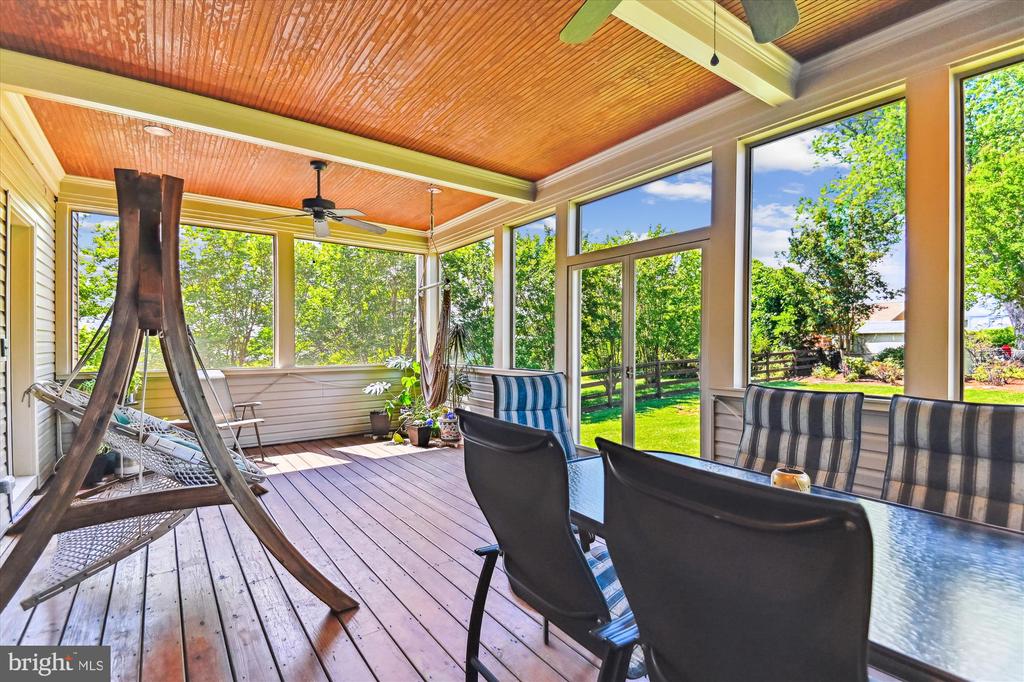 1108 Hull Dr