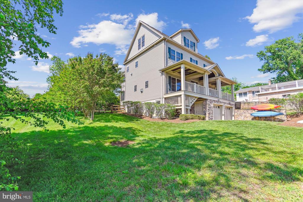 1108 Hull Dr