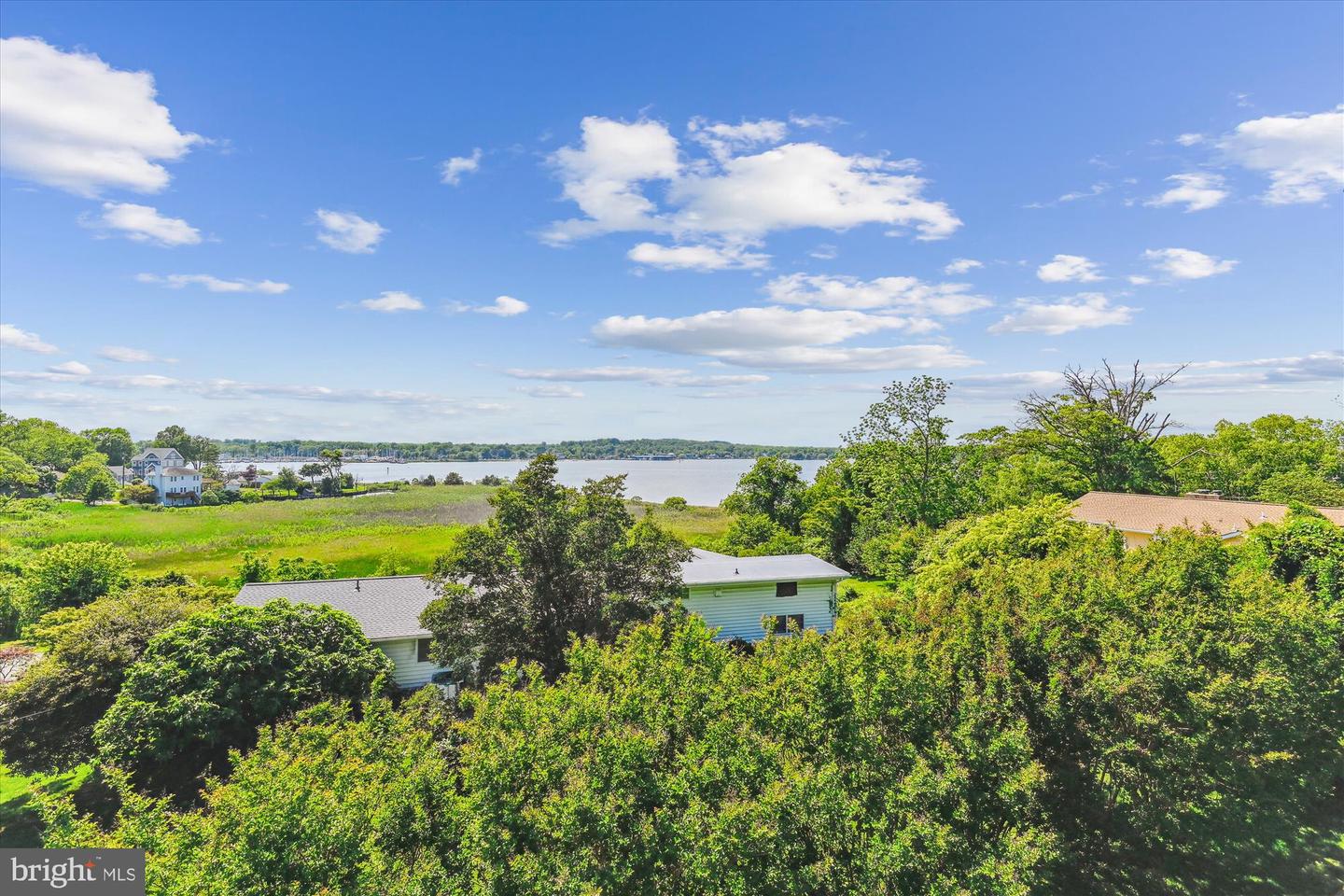 1108 Hull Dr