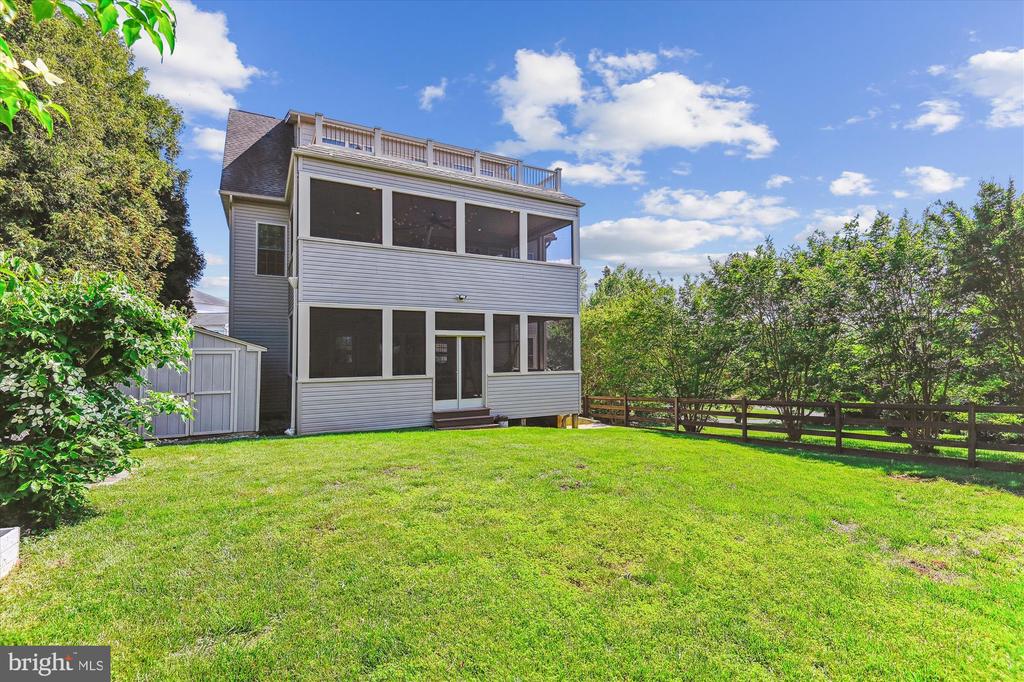 1108 Hull Dr