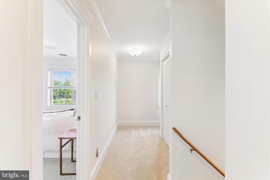 1108 Hull Dr
