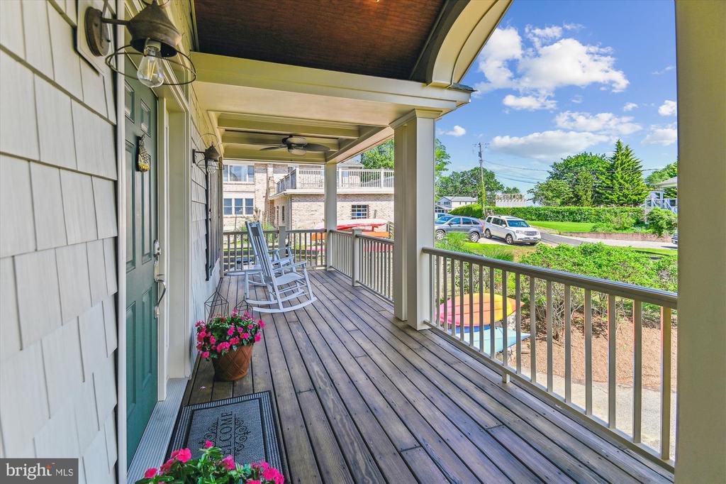 1108 Hull Dr