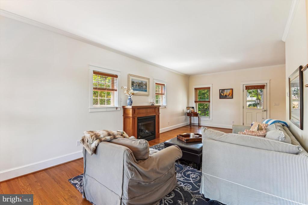 1108 Hull Dr