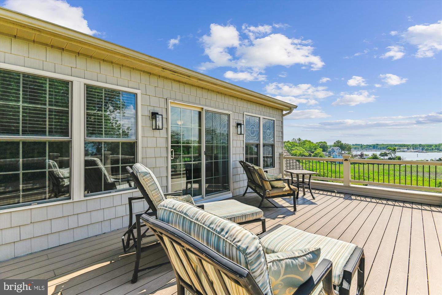 1108 Hull Dr