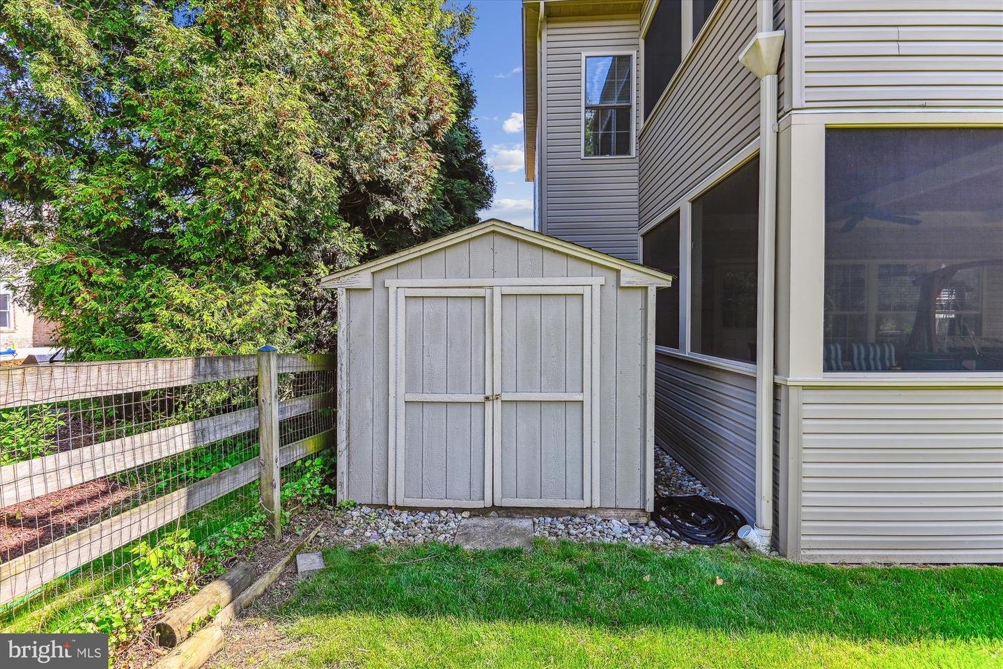 1108 Hull Dr
