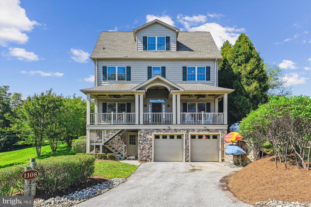 1108 Hull Dr