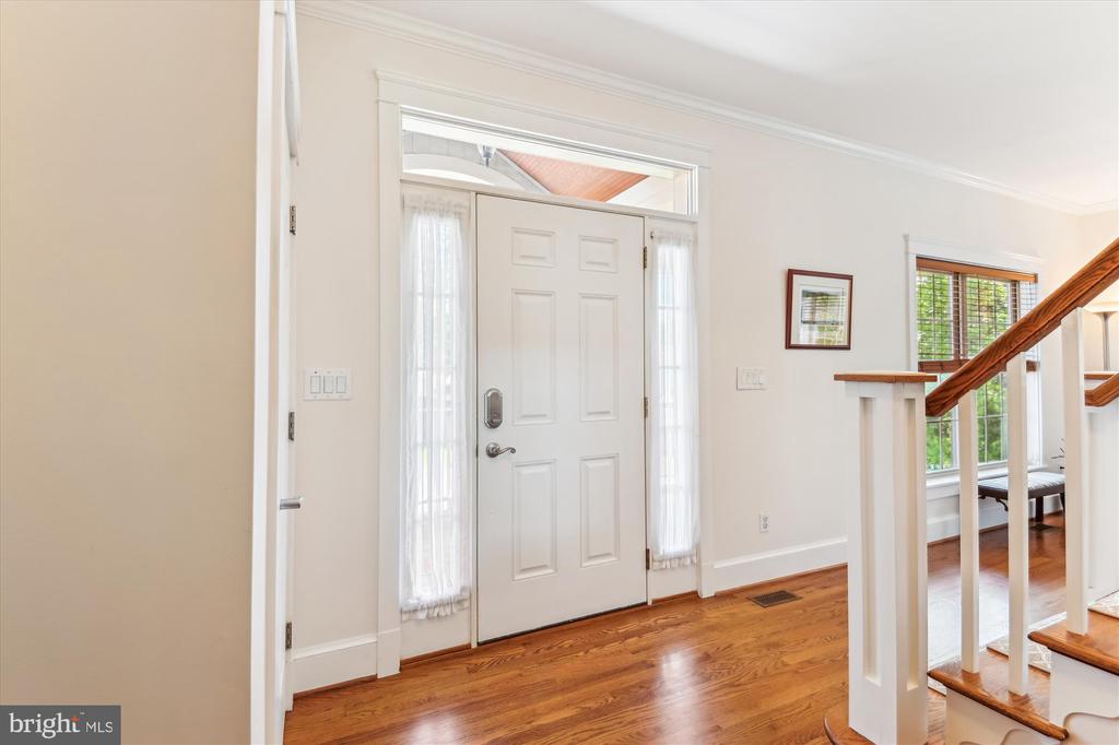 1108 Hull Dr