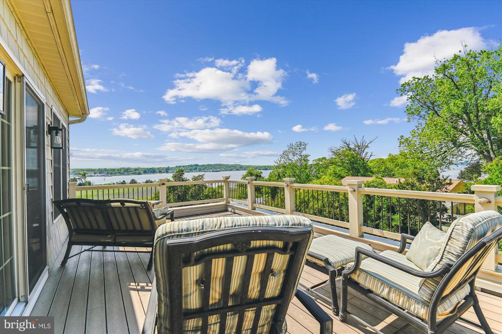 1108 Hull Dr
