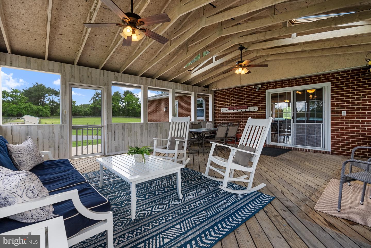 965 Mount Airy Rd