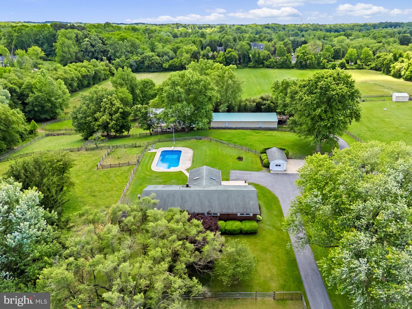 965 Mount Airy Rd