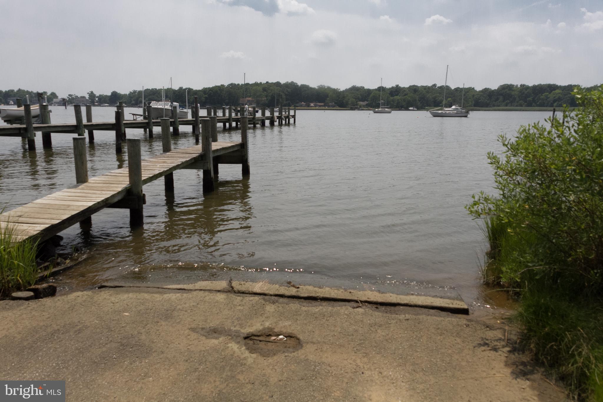 3510 Narragansett Ave