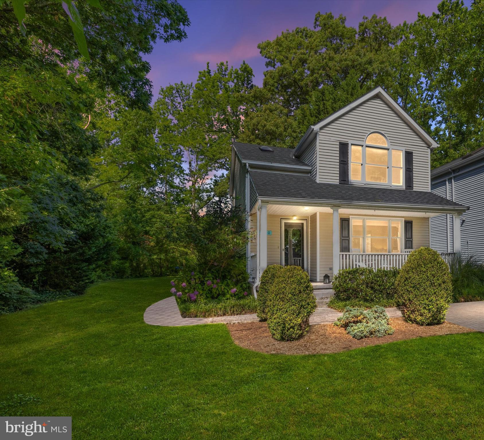 3510 Narragansett Ave