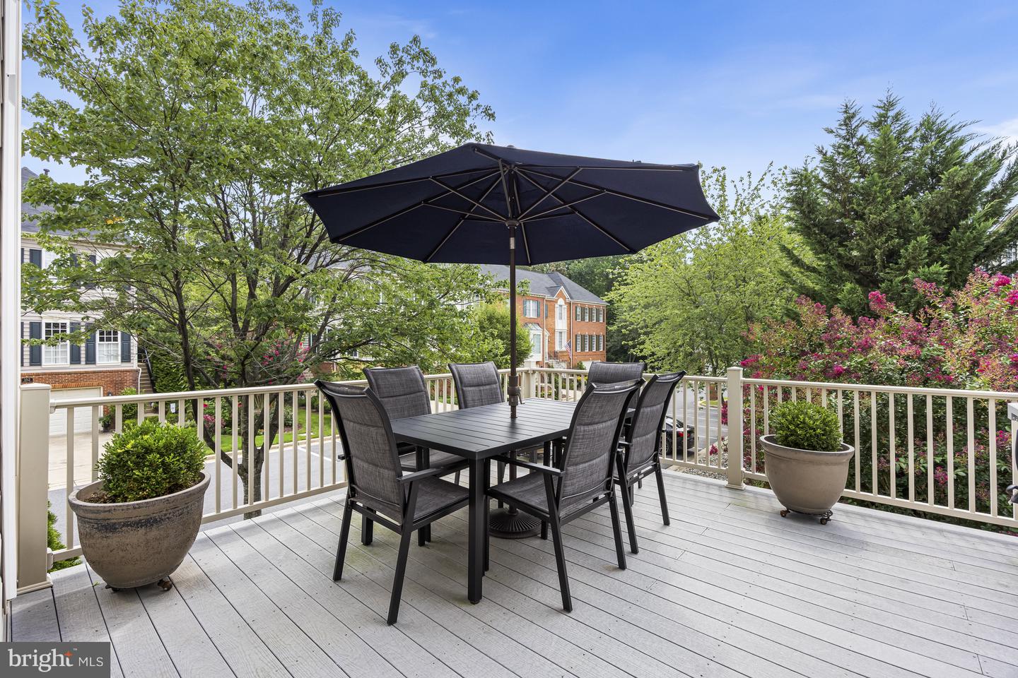 161 Riverton Pl