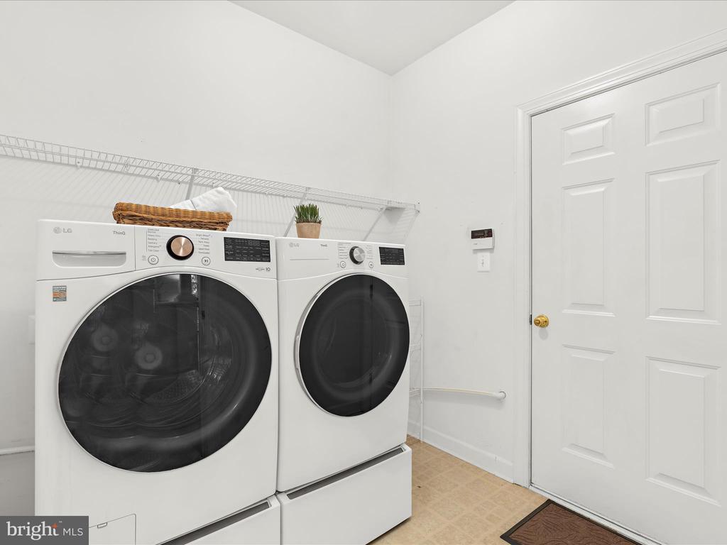 311 HAMLET CIRCLE
