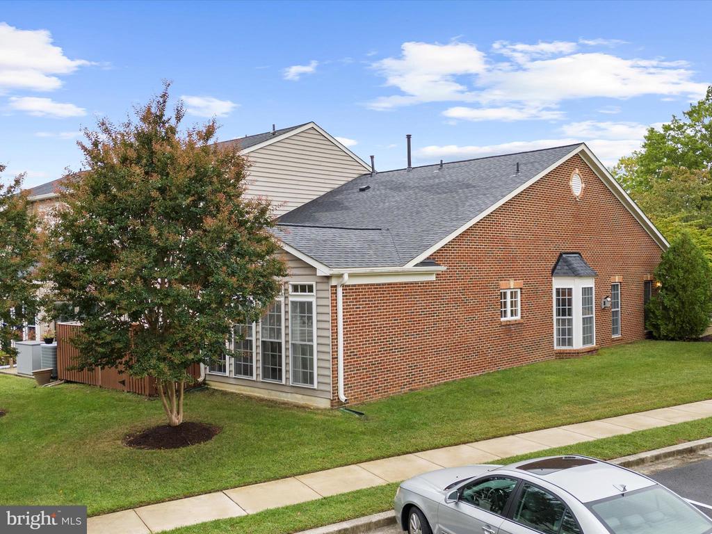 311 HAMLET CIRCLE