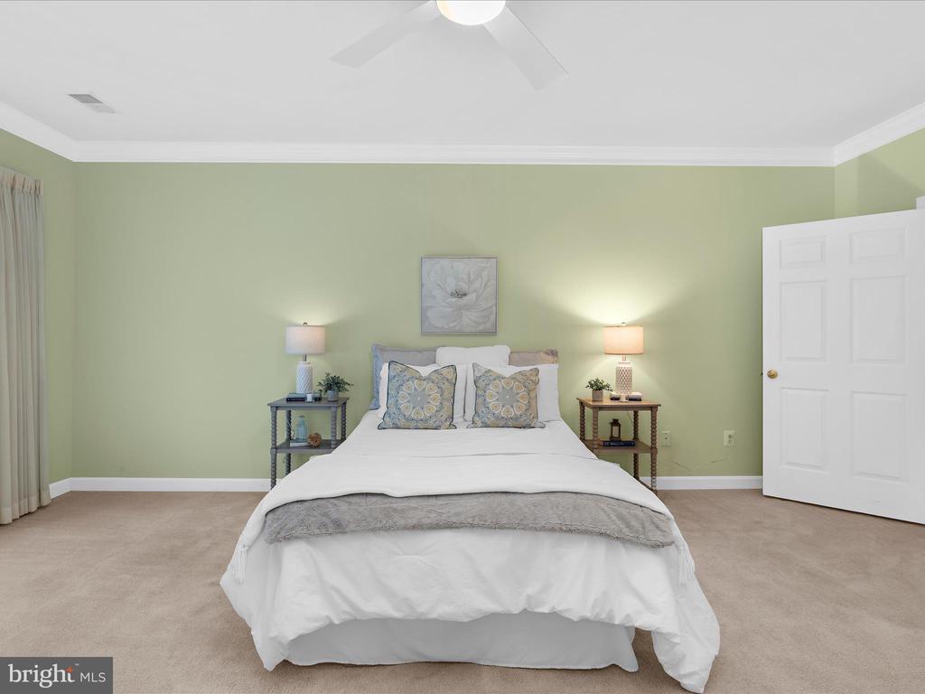 311 HAMLET CIRCLE