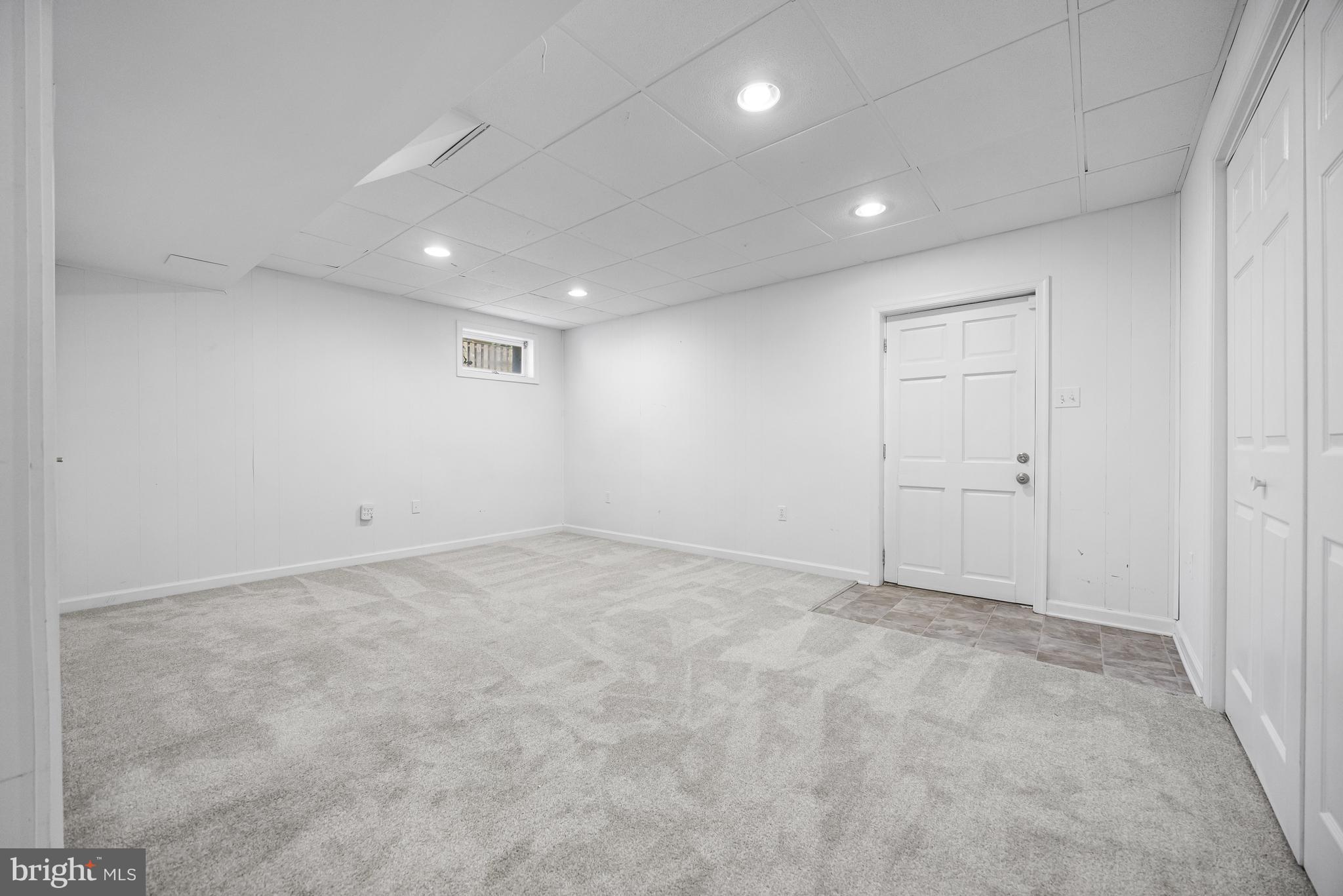 2107 SHORE DRIVE