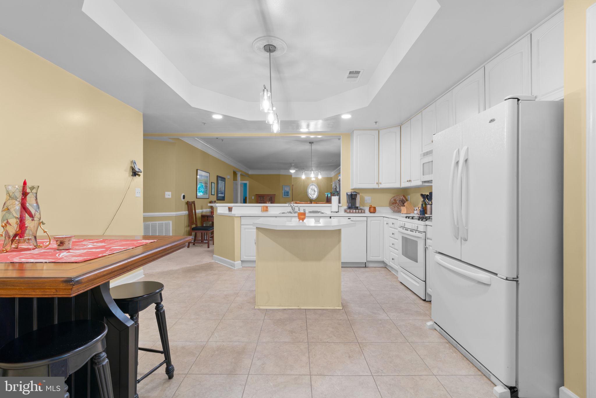 344 COLONY POINT PLACE