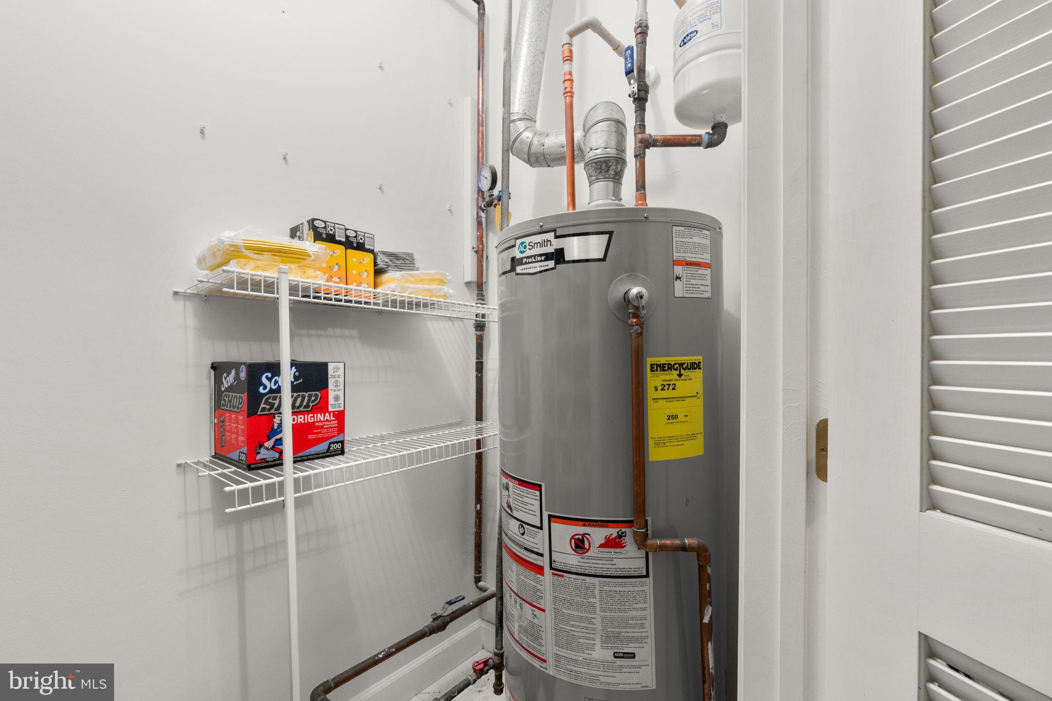 344 COLONY POINT PLACE