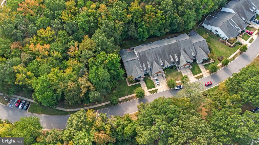 344 COLONY POINT PLACE