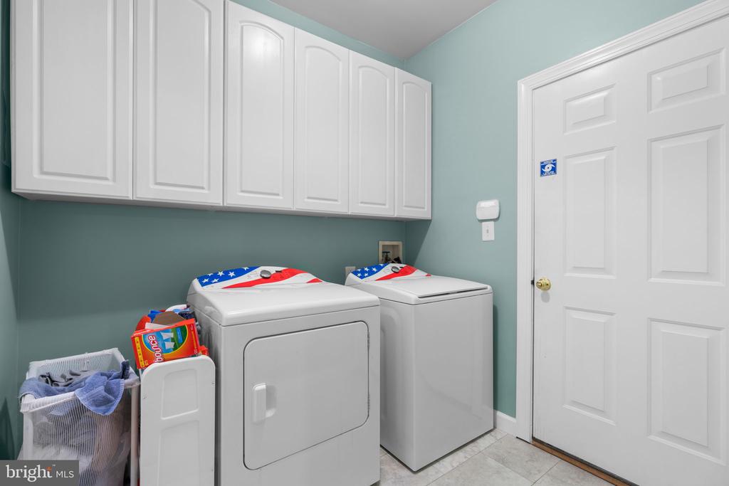 344 COLONY POINT PLACE