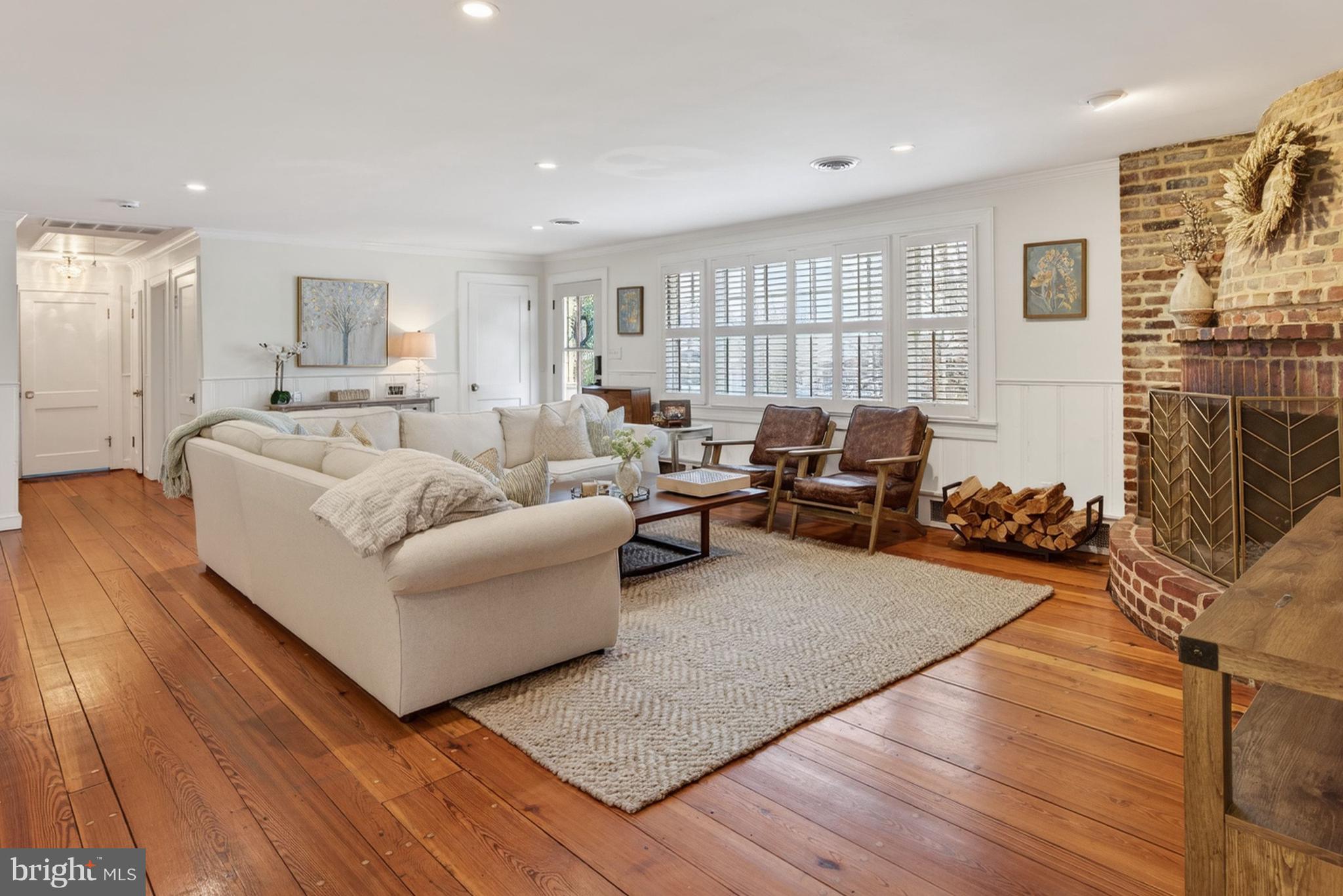 3531 S RIVER TERRACE