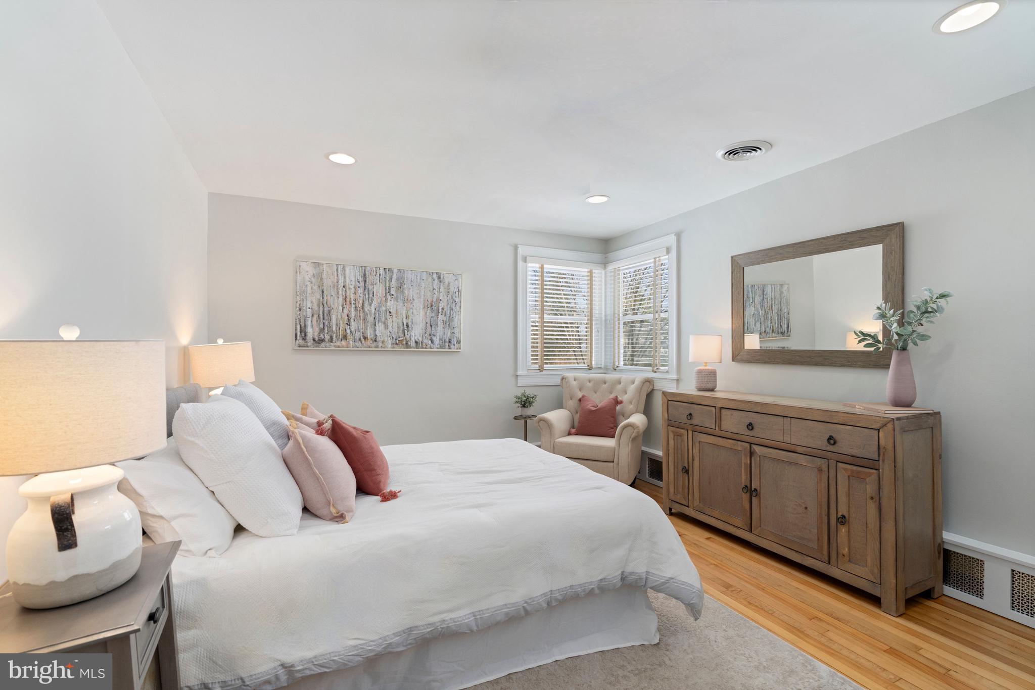 3531 S RIVER TERRACE