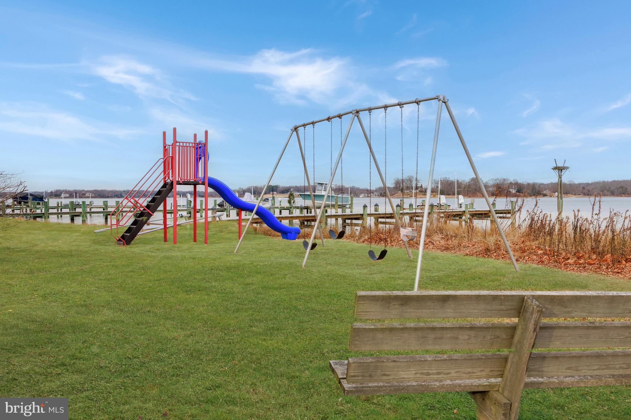 3531 S RIVER TERRACE