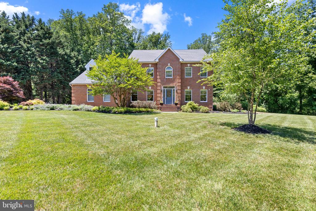 3537 RUSSELL THOMAS LANE