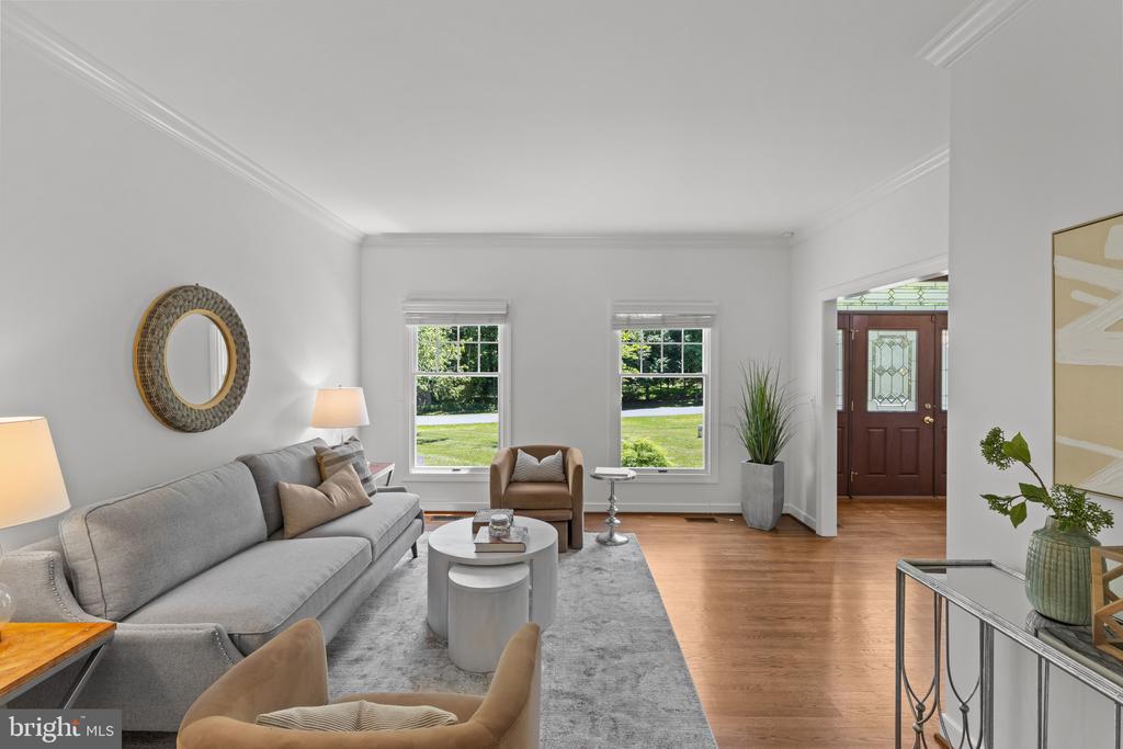 3537 RUSSELL THOMAS LANE