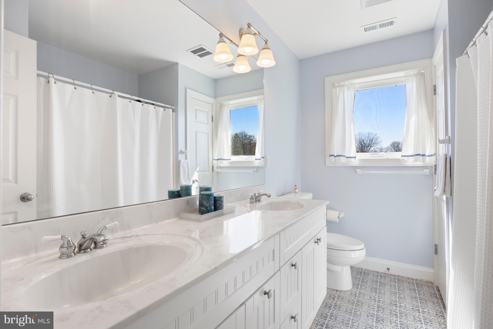 3700 BEACH DRIVE BOULEVARD