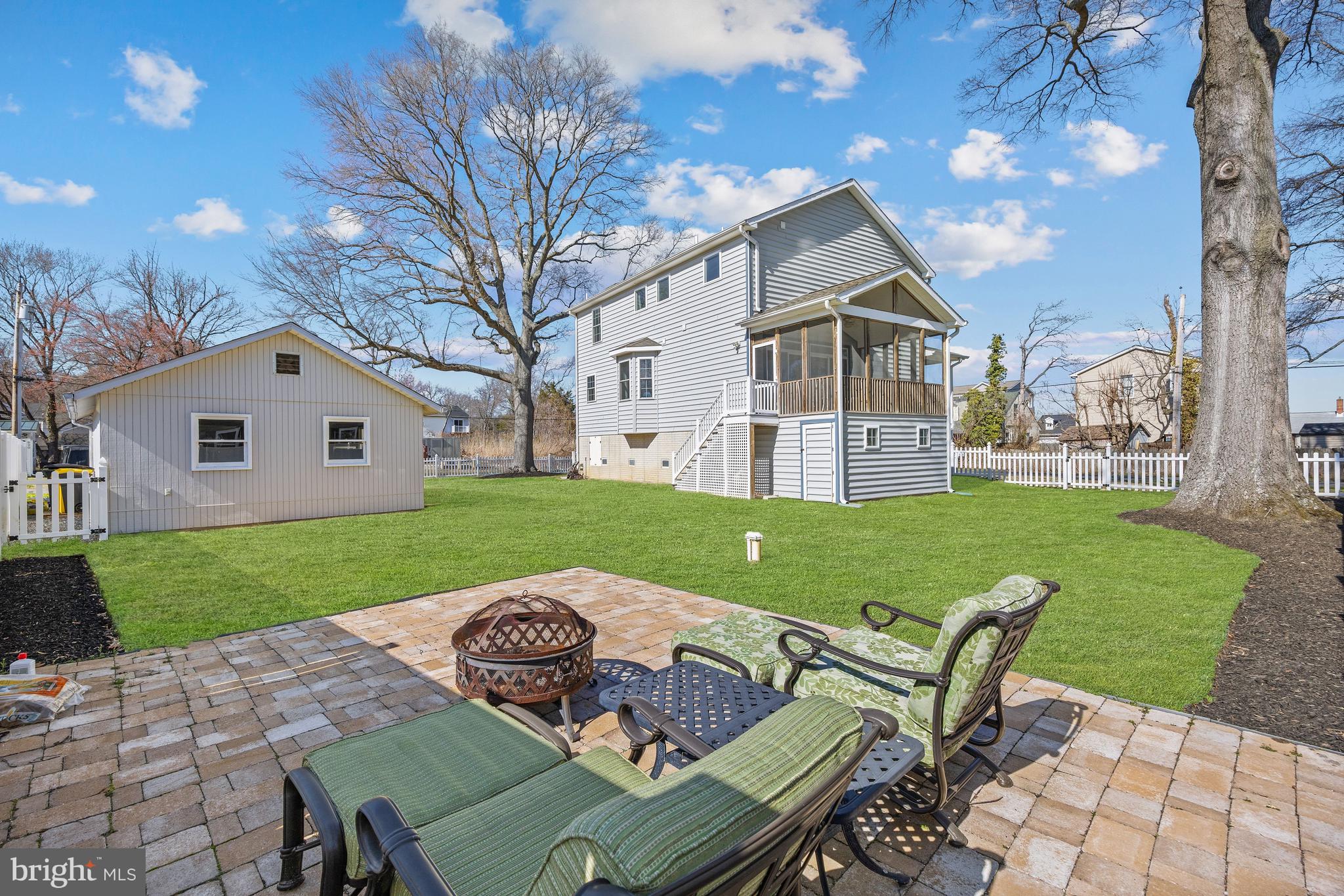 3700 BEACH DRIVE BOULEVARD