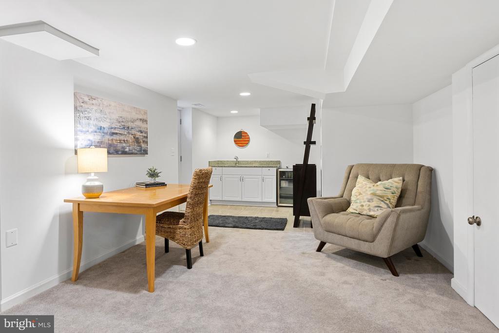 511 GREENWOOD ROAD