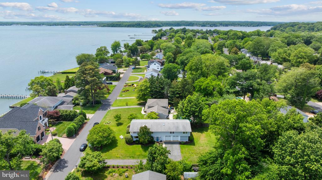 124 E BAY VIEW DRIVE