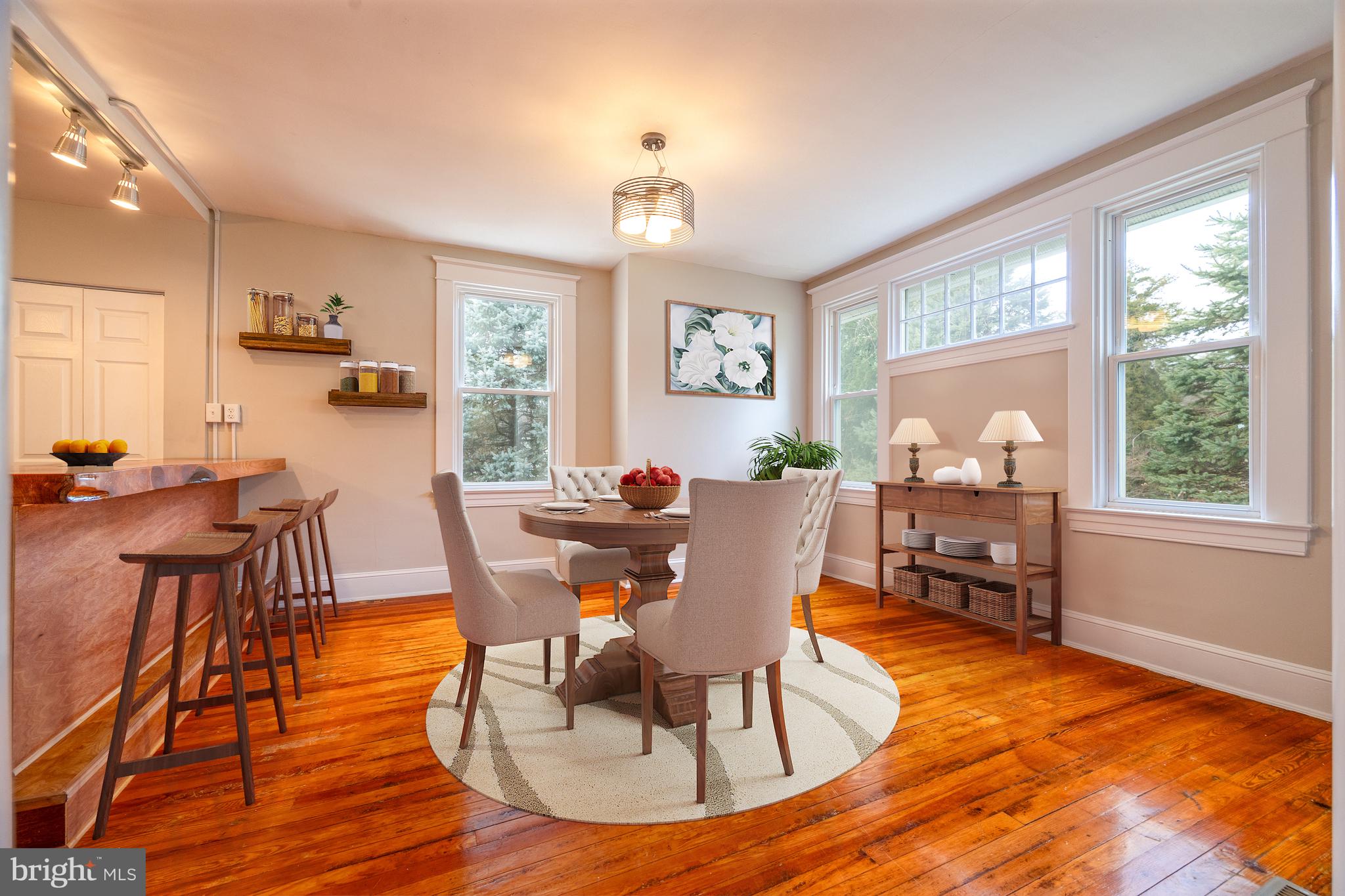 306 Maiden Choice LANE