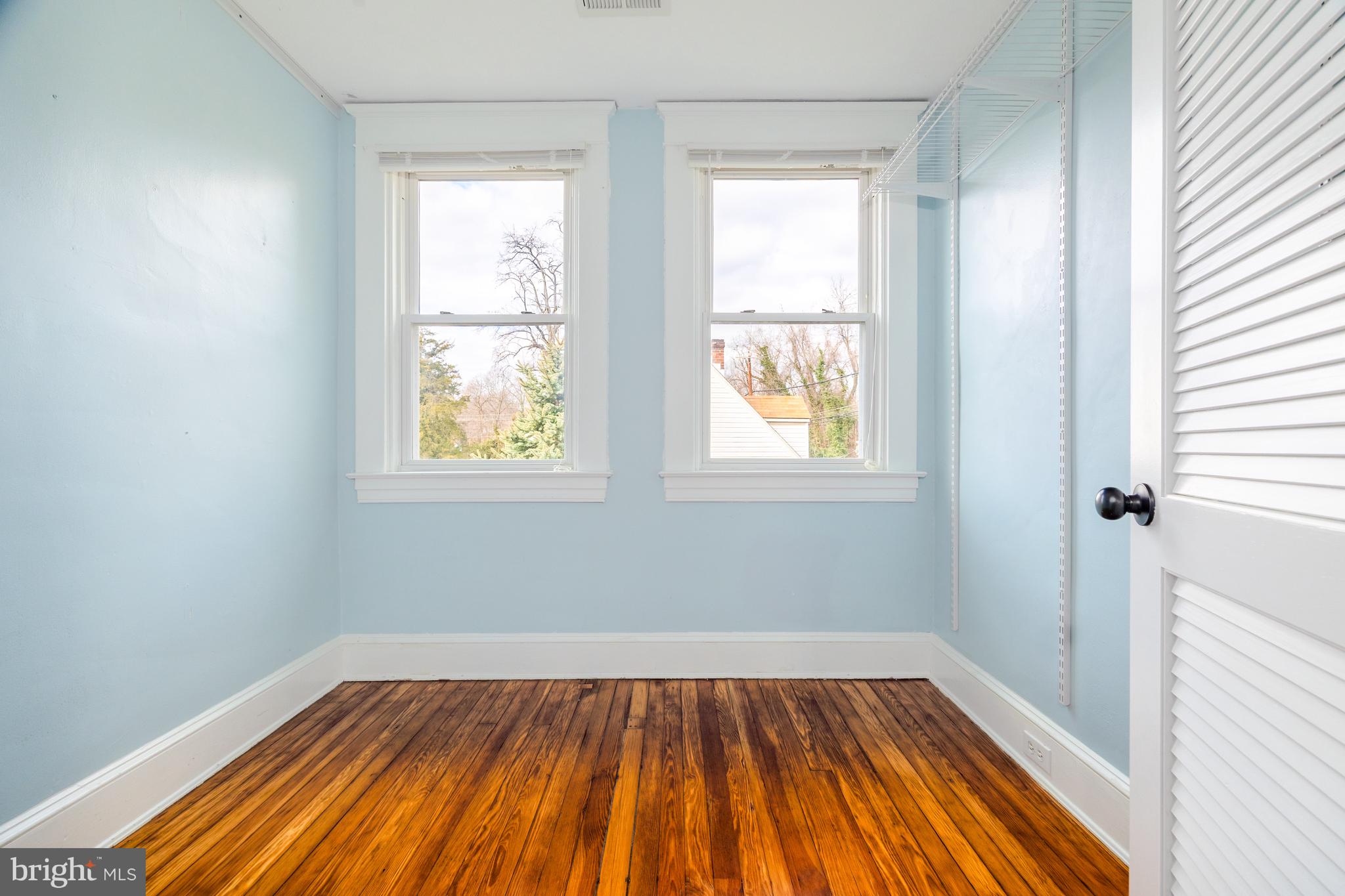 306 Maiden Choice LANE